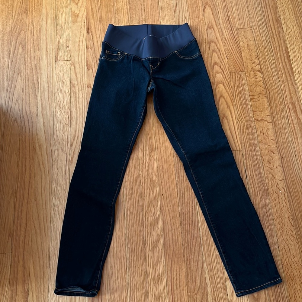 Old Navy Maternity Jeans, size 2